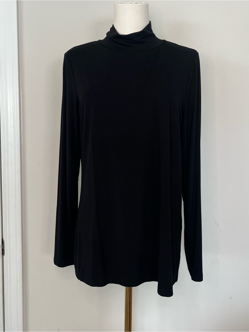 Chico's Black Turtleneck Tunic Sweater Size 1 (US 8/M) Pullover Long Sleeve